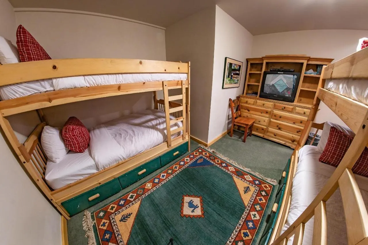 וויסטלר Pinnacle Ridge 38 - 5 Steps Away From The Ski Run, Wood Fireplace